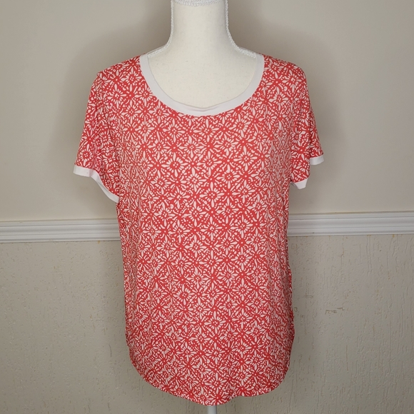 Anne Klein Red and white short sleeve floral t-shirt top